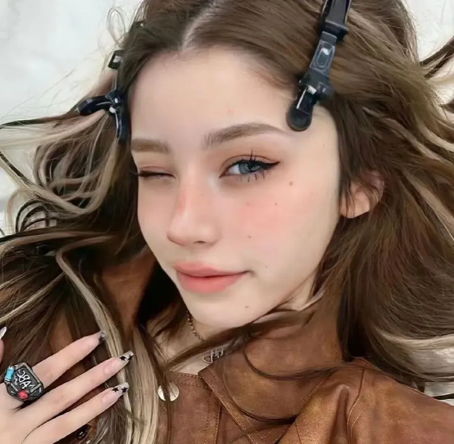 八零换亲我被纨绔全家团宠啦